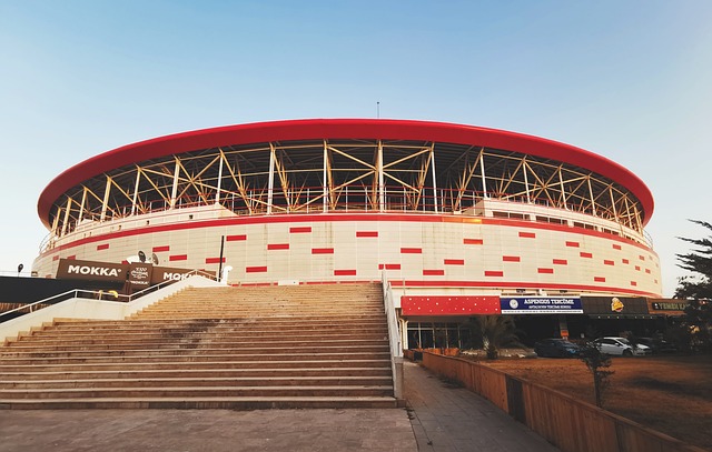 雷霆9连胜!27胜1负!雄姿已横扫16队,冠军呼之欲出!.